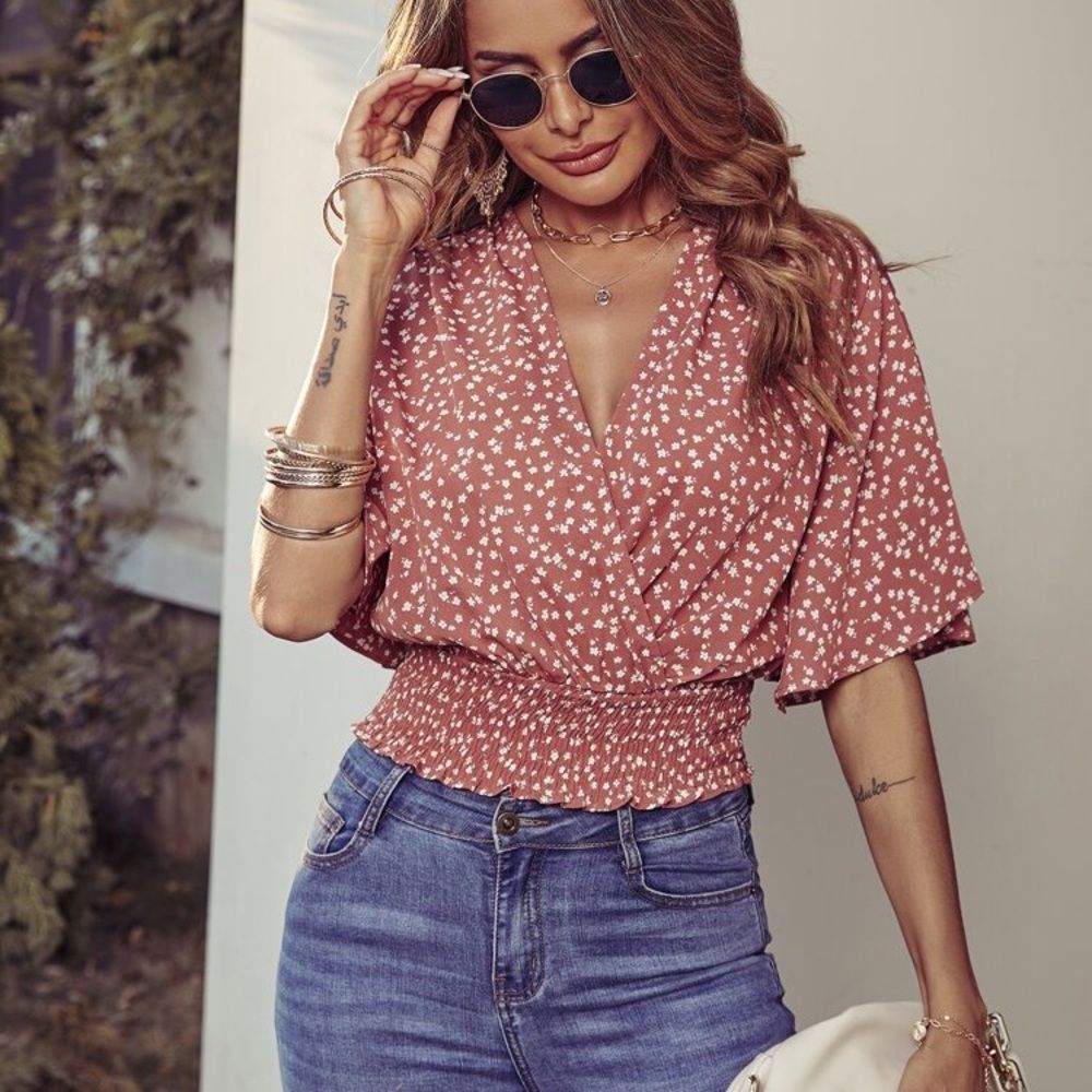 New Floral Butterfly Sleeve Shirred Blouse Dusty pink
